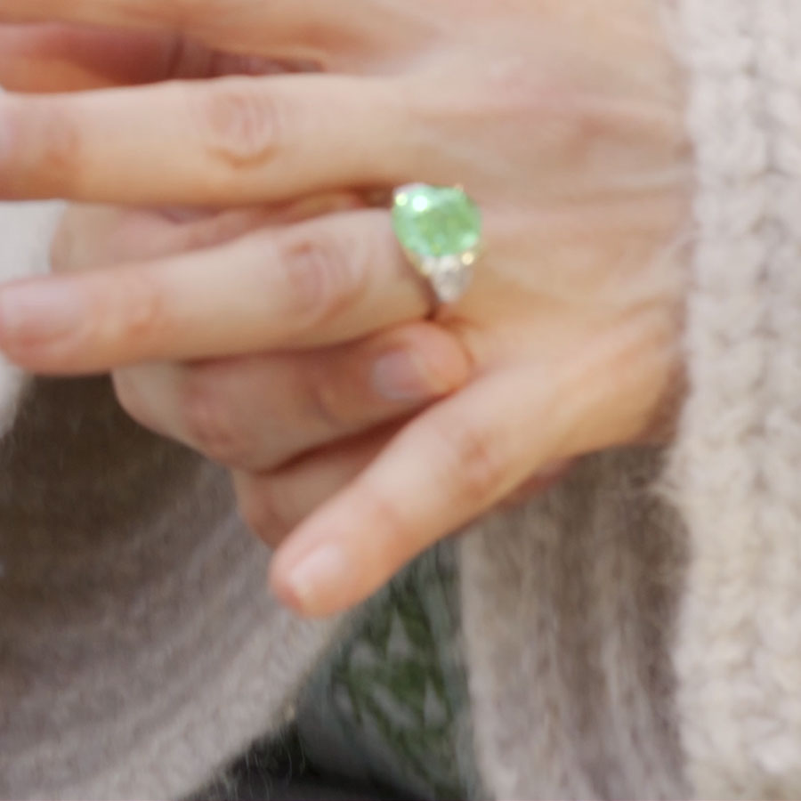 το μονόπετρο δαχτυλίδι της Jennifer Lopez από τον Ben Affleck